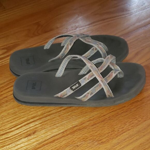 Teva Womans Slip-On flip flops - Picture 1 of 6